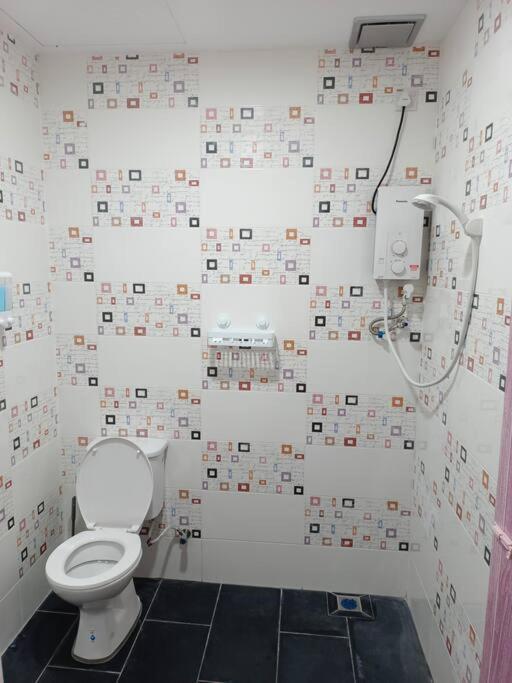 Impian Stay 0.1 Townhouse With 3 Bedrooms. Kuah Extérieur photo